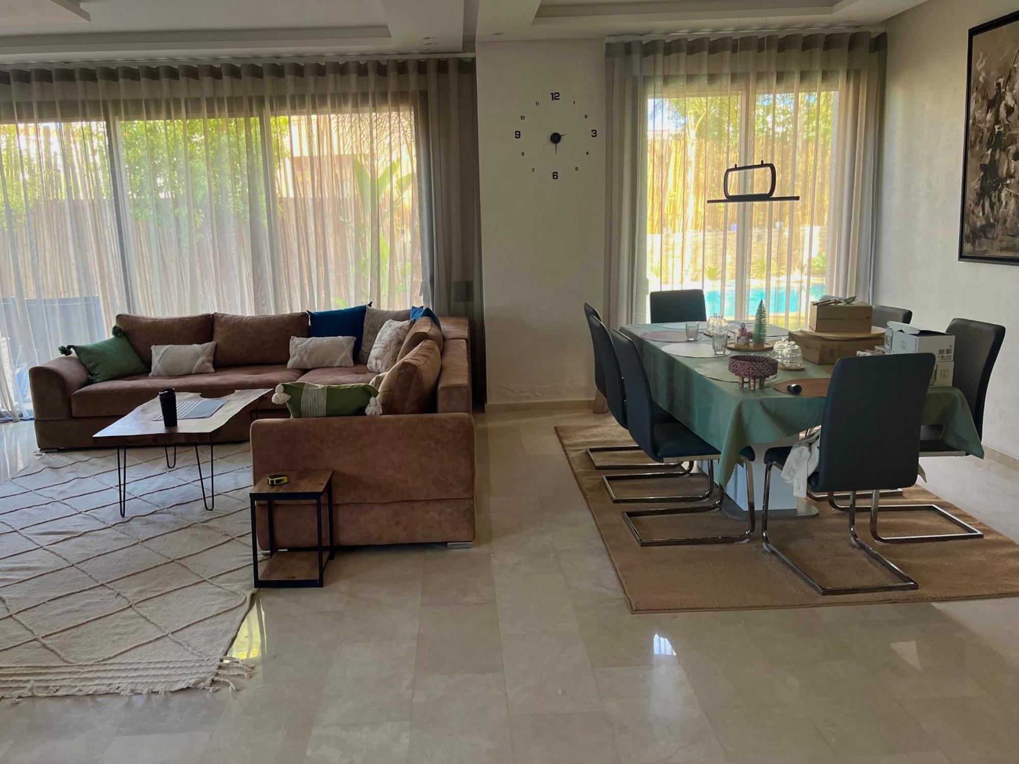 Exotic Vip Family Only -service Chambre,billard,ping-pong,piscine Privee -chauffee Sur Demande- Villa Marrakesch