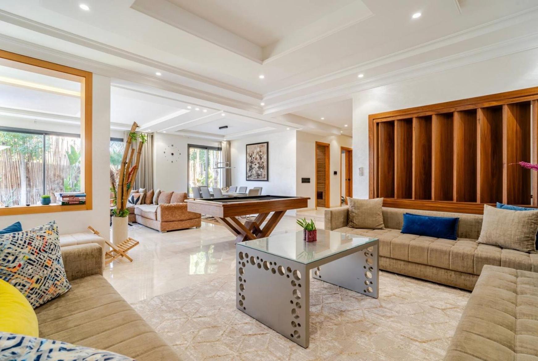 Villa Exotic Vip Family Only -service Chambre,billard,ping-pong,piscine Privee -chauffee Sur Demande-